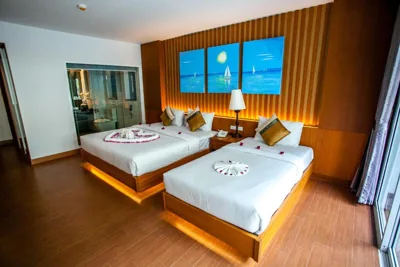 Deluxe Double Room — Phi Phi Harbour View Hotel